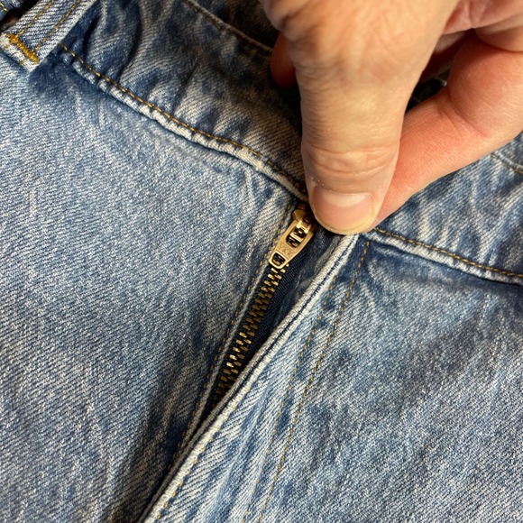 Talbots Easy Straight Ankle Blue Jeans Pearl Wash Distressed Hem Womens Size 12 - Picture 4 of 12